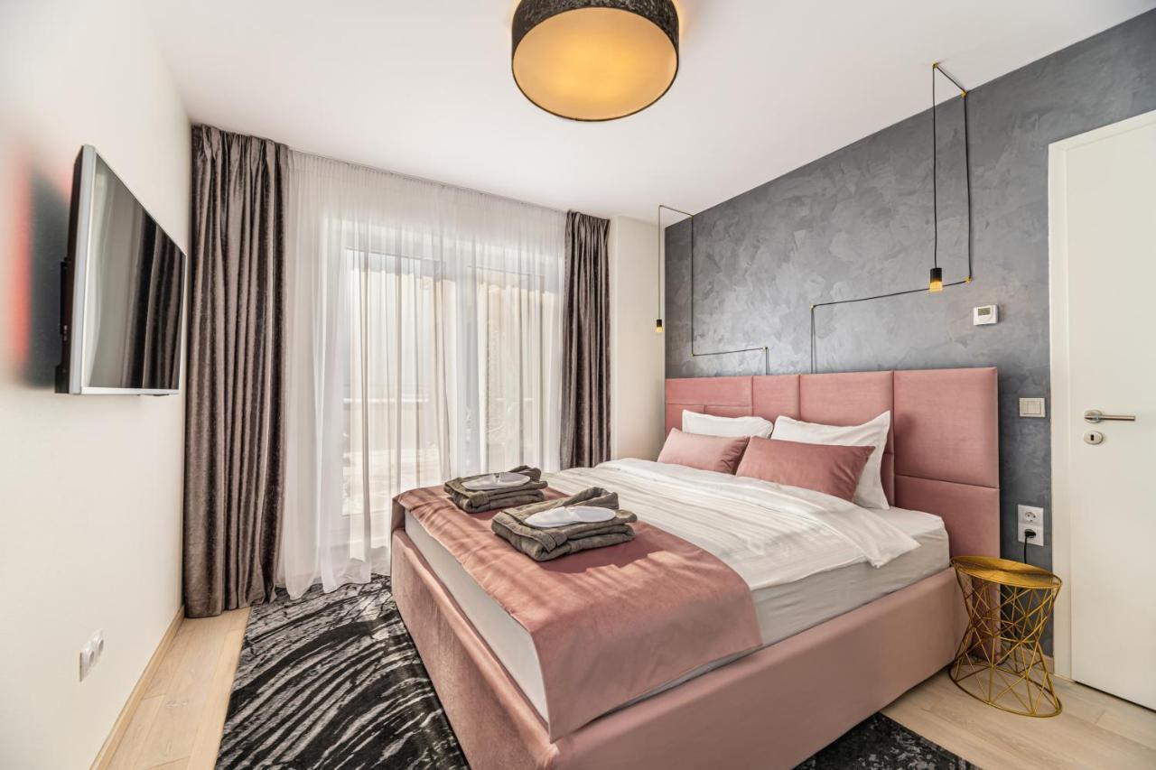 Mk Apartments Braşov Exteriör bild