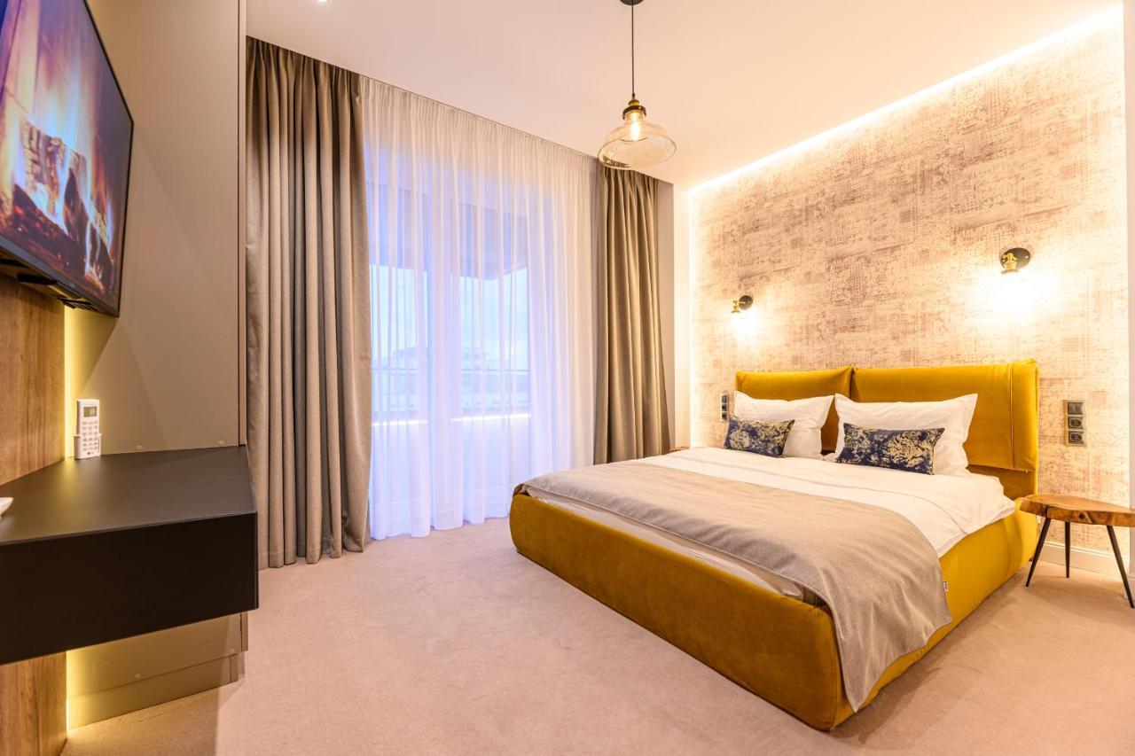 Mk Apartments Braşov Exteriör bild