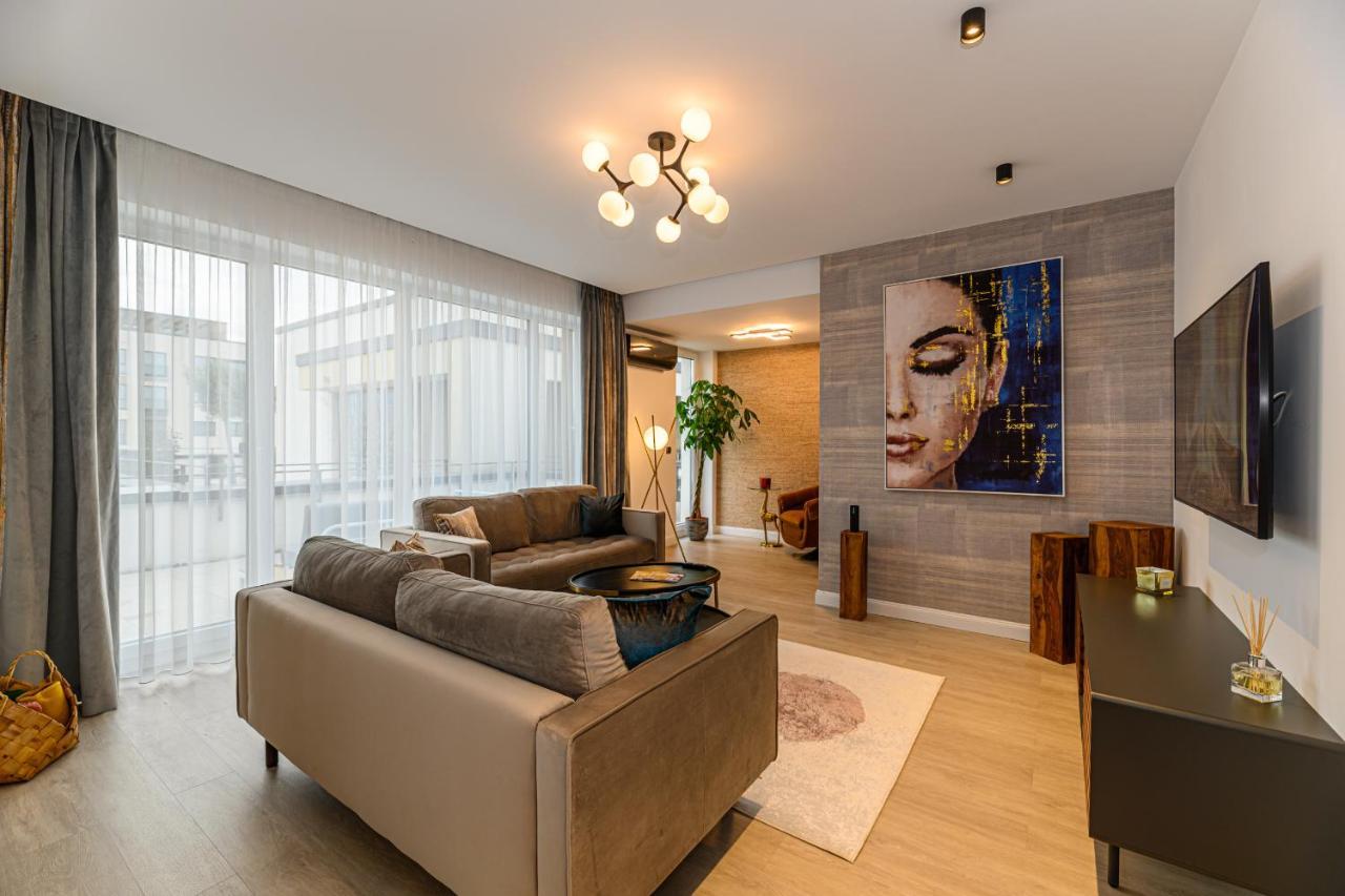 Mk Apartments Braşov Exteriör bild